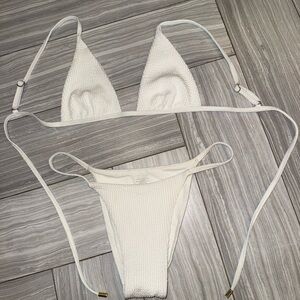 Monday Swimwear Ivory Bikini Set size Medium